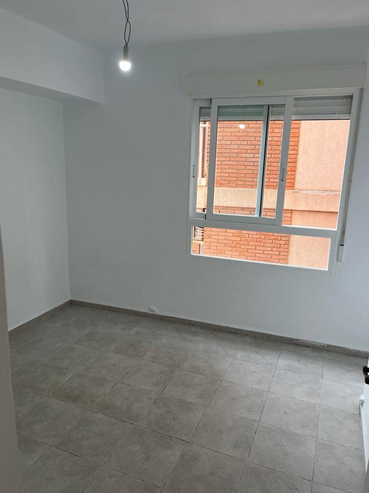 3 quarto Apartamento para venda em Castello de la Plana - 190 000 € (Ref: 9532078)