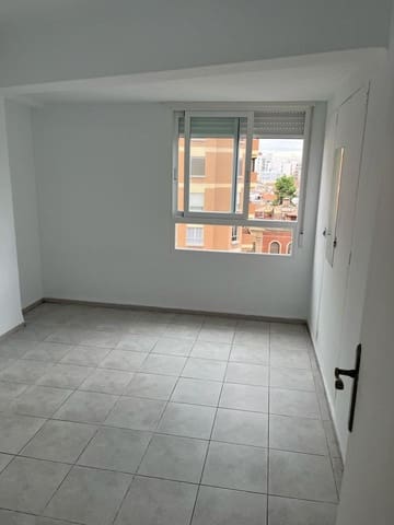 3 quarto Apartamento para venda em Centro, Castelló de la Plana - 190 000 € (Ref: 9532078)