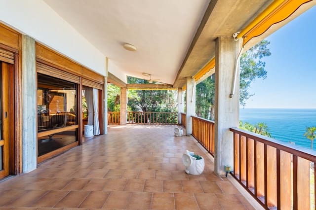 6 makuuhuone Huvila myytävänä paikassa Oropesa  mukana 
autotalli - 2 580 000 € (Ref: 9532079)