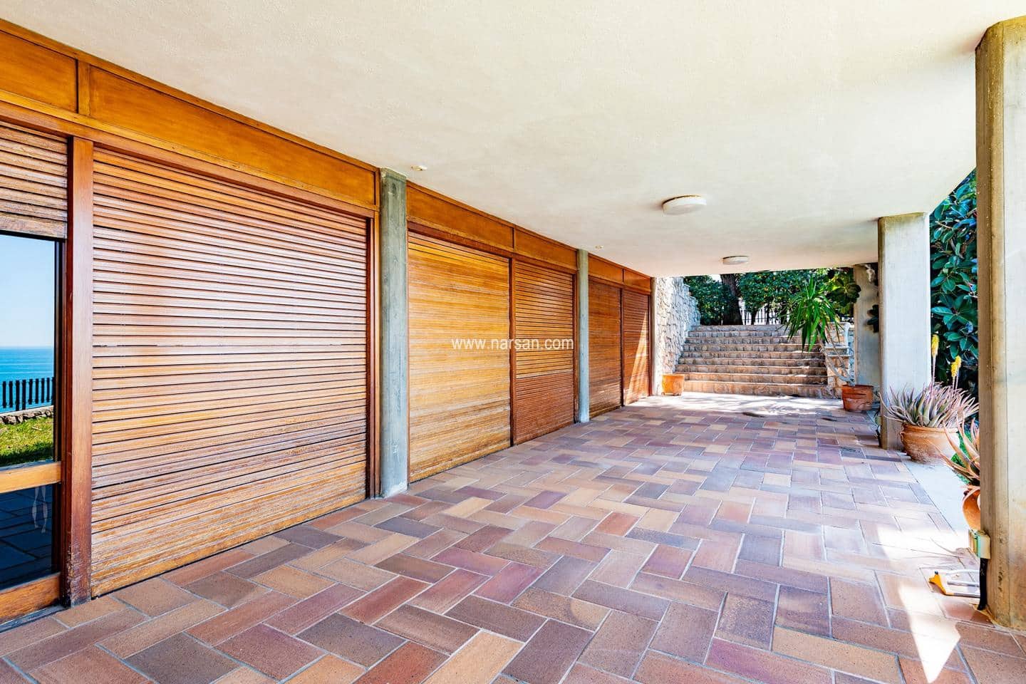 6 makuuhuone Huvila myytävänä paikassa Oropesa  mukana 
autotalli - 2 580 000 € (Ref: 9532079)