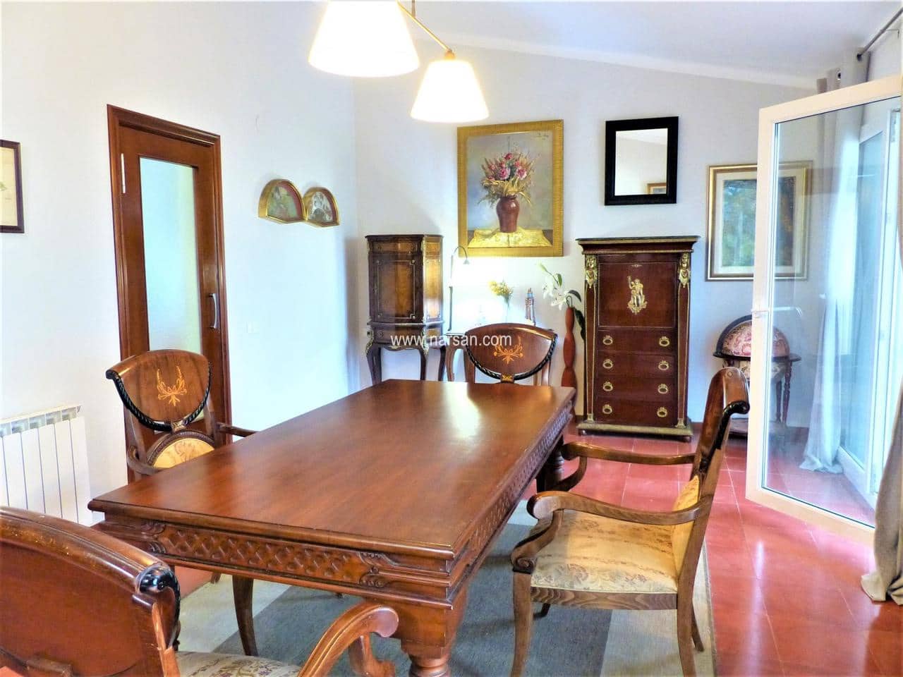 4 bedroom Villa for sale in Benicassim with garage - € 420,000 (Ref: 9532082)