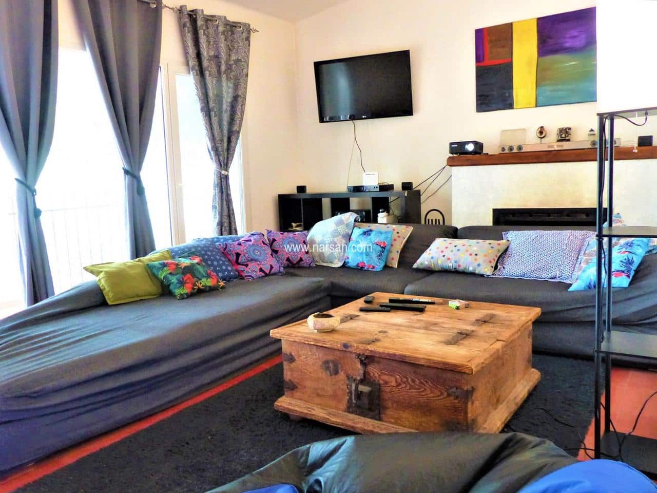 4 bedroom Villa for sale in Benicassim with garage - € 420,000 (Ref: 9532082)