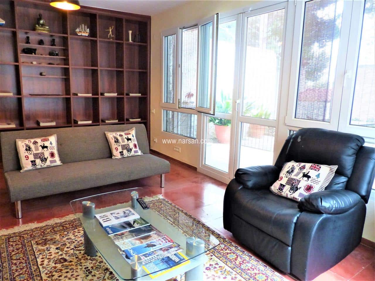 4 bedroom Villa for sale in Benicassim with garage - € 420,000 (Ref: 9532082)