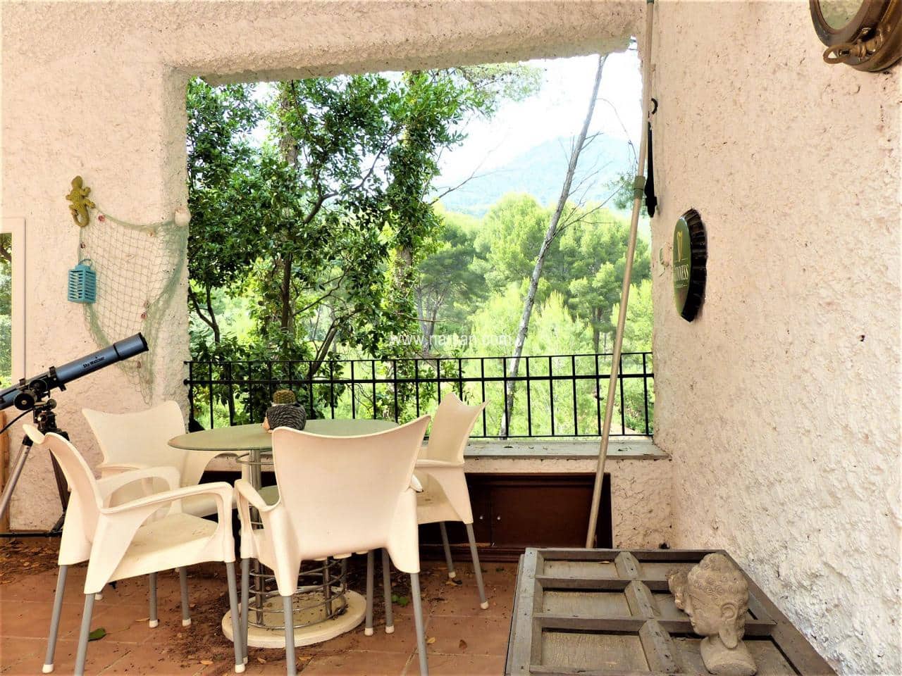 4 bedroom Villa for sale in Benicassim with garage - € 420,000 (Ref: 9532082)