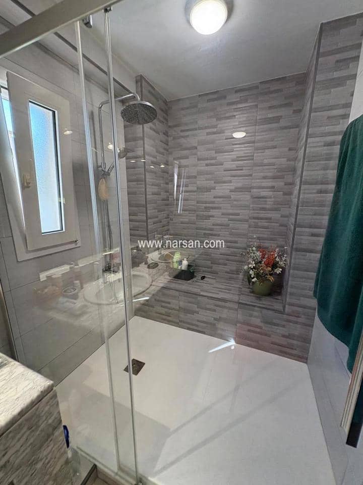 4 slaapkamer Villa te koop in Benicassim met zwembad - € 1.400.000 (Ref: 9532083)