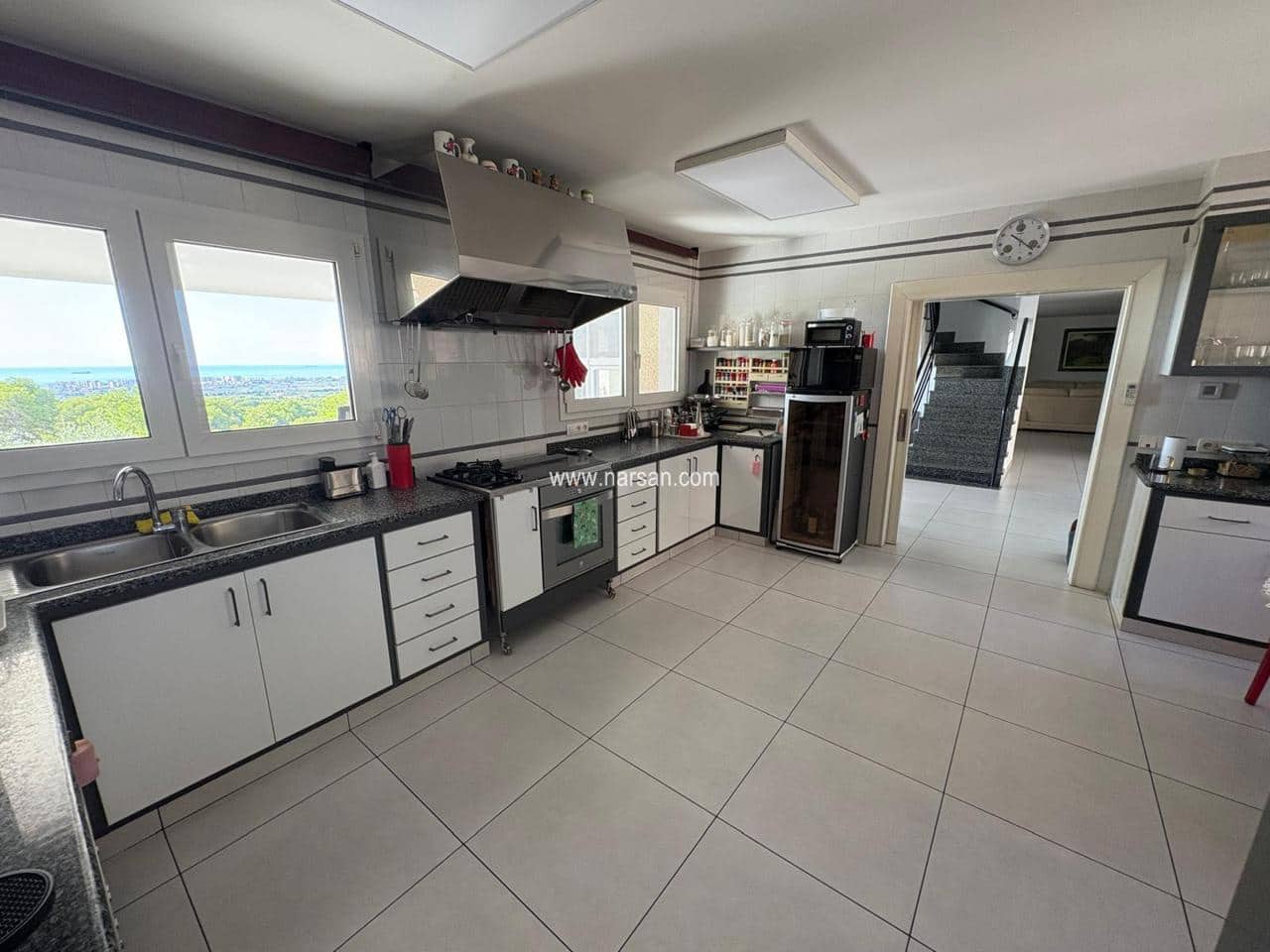 4 slaapkamer Villa te koop in Benicassim met zwembad - € 1.400.000 (Ref: 9532083)