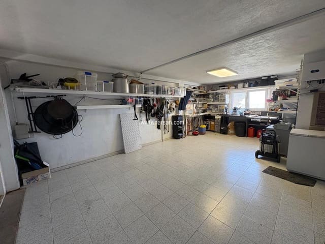 4 slaapkamer Villa te koop in Benicàssim met zwembad - € 1.400.000 (Ref: 9532083)