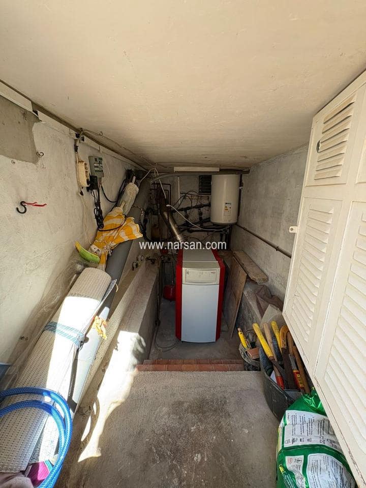 6 slaapkamer Villa te koop in Benicassim met zwembad garage - € 565.000 (Ref: 9532084)