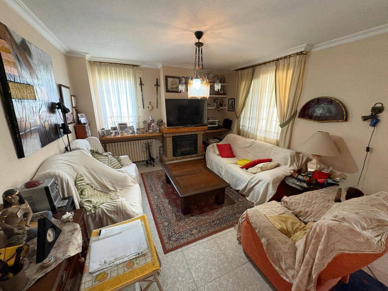 6 slaapkamer Villa te koop in Benicassim met zwembad garage - € 565.000 (Ref: 9532084)