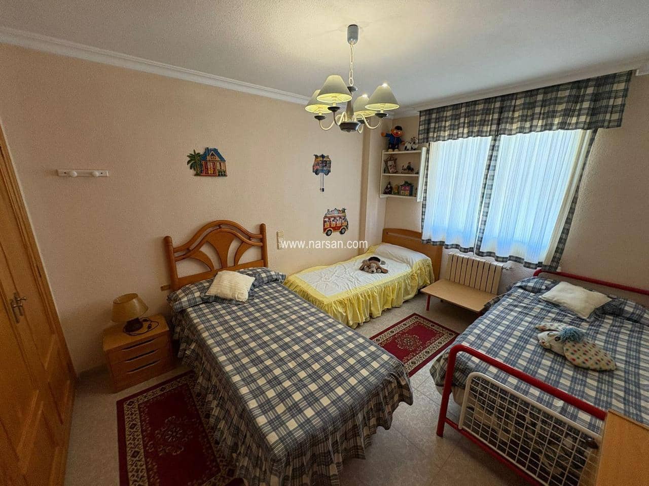 6 slaapkamer Villa te koop in Benicassim met zwembad garage - € 565.000 (Ref: 9532084)