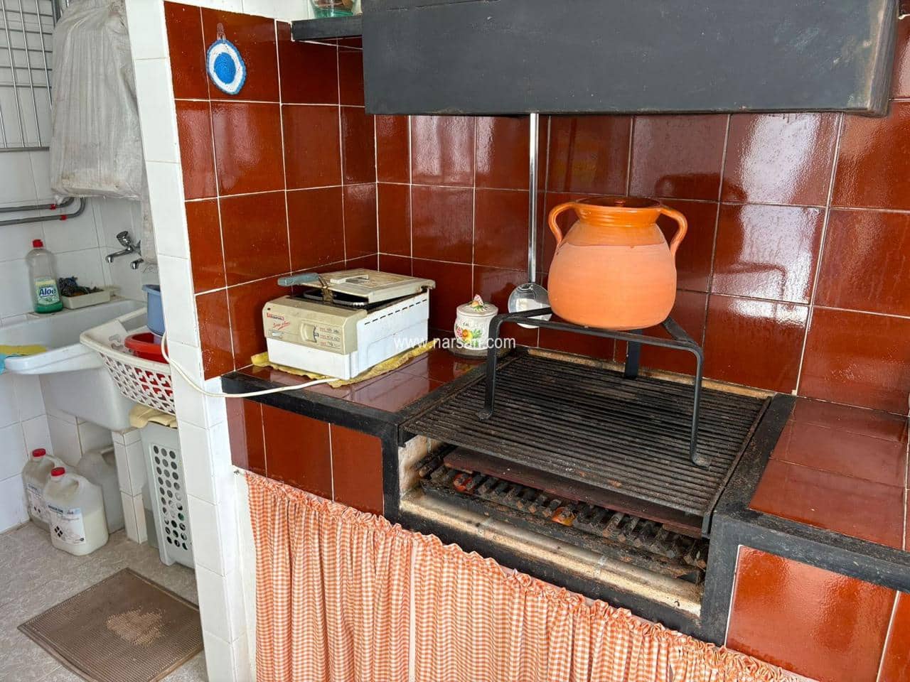 6 slaapkamer Villa te koop in Benicassim met zwembad garage - € 565.000 (Ref: 9532084)