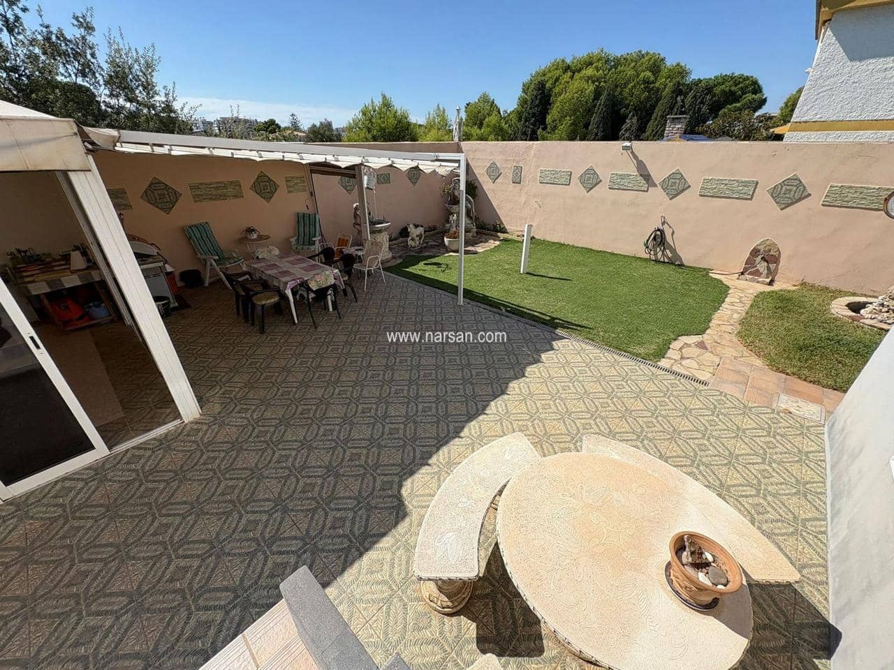 6 slaapkamer Villa te koop in Benicassim met zwembad garage - € 565.000 (Ref: 9532084)