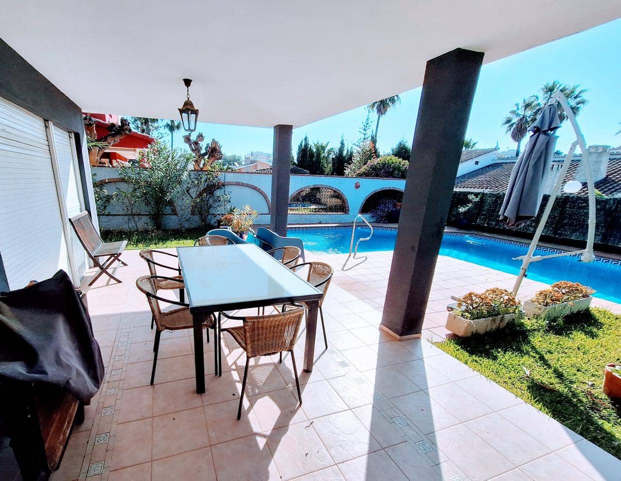 4 sypialnia Willa na sprzedaż w Benicassim z basenem garażem - 559 000 € (Ref: 9532085)