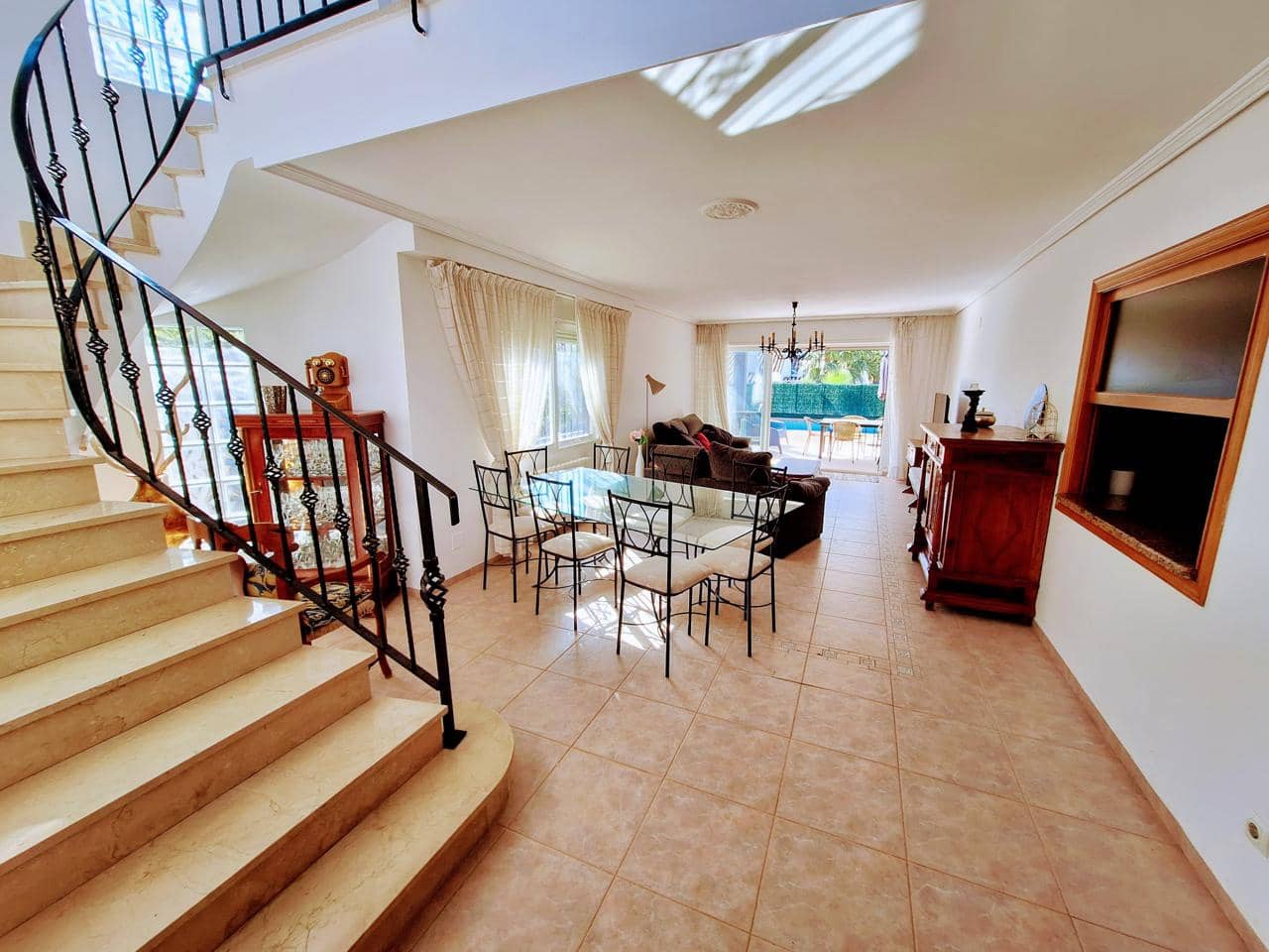 4 sypialnia Willa na sprzedaż w Benicassim z basenem garażem - 559 000 € (Ref: 9532085)