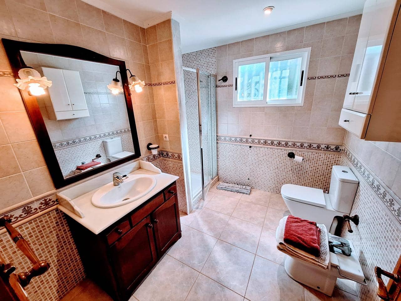 4 sypialnia Willa na sprzedaż w Benicassim z basenem garażem - 559 000 € (Ref: 9532085)