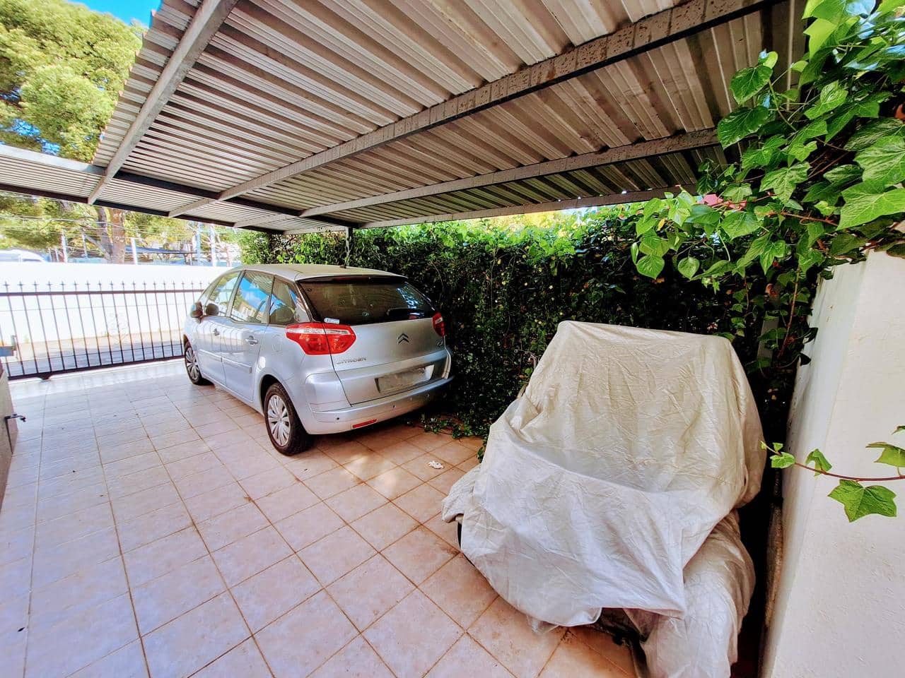 4 sypialnia Willa na sprzedaż w Benicassim z basenem garażem - 559 000 € (Ref: 9532085)