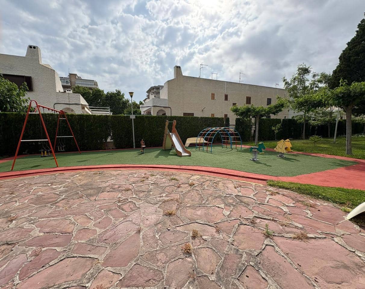 3 sovrum Lägenhet till salu i Benicassim med garage - 320 000 € (Ref: 9532086)