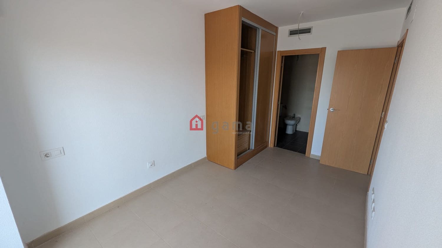 Piso de 3 habitaciones en Almassora / Almazora en venta - 157.000 € (Ref: 10012962)