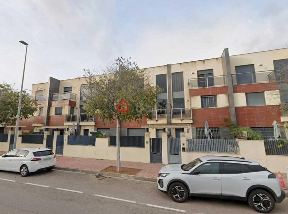 5 Zimmer Reihenhaus zu verkaufen in Castello de la Plana - 460.000 € (Ref: 10015189)