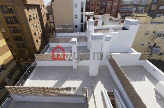 3 sypialnia Mieszkanie na sprzedaż w Castello de la Plana z garażem - 317 000 € (Ref: 10030162)