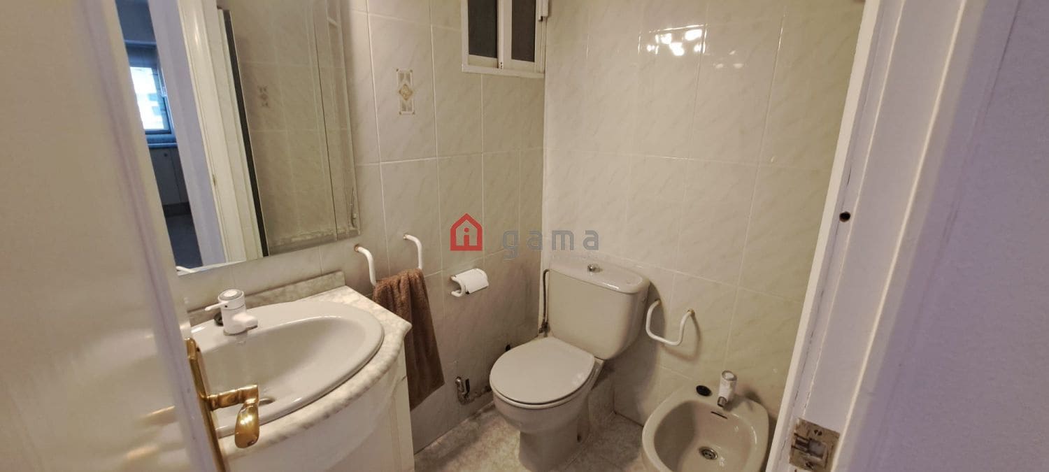 3 soverom Leilighet til leie i Castello de la Plana - € 900 (Ref: 10030163)
