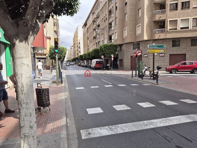 4 sypialnia Mieszkanie na sprzedaż w Castelló de la Plana - 376 000 € (Ref: 10030164)