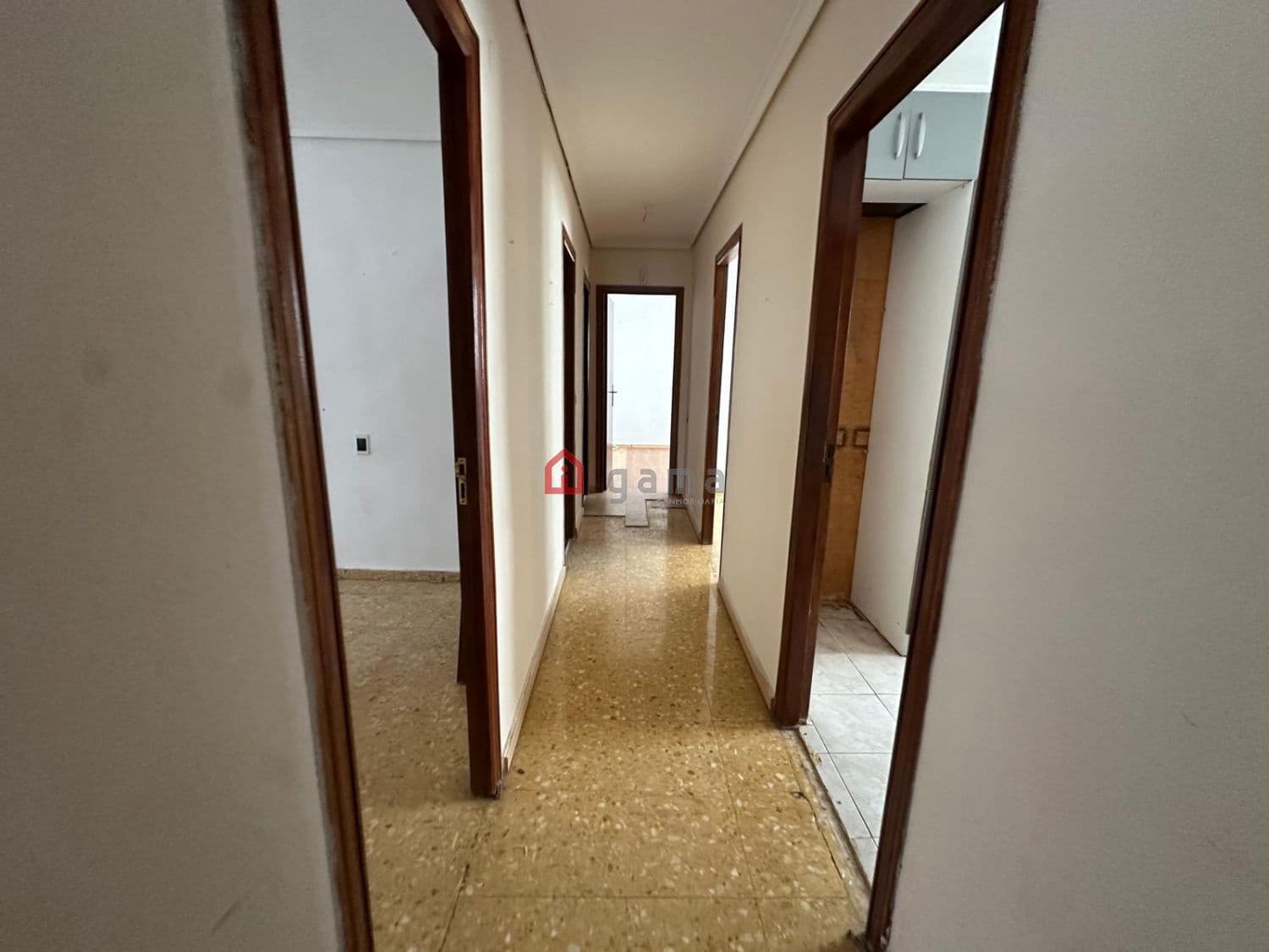 4 slaapkamer Flat te koop in Castello de la Plana - € 199.000 (Ref: 10047009)