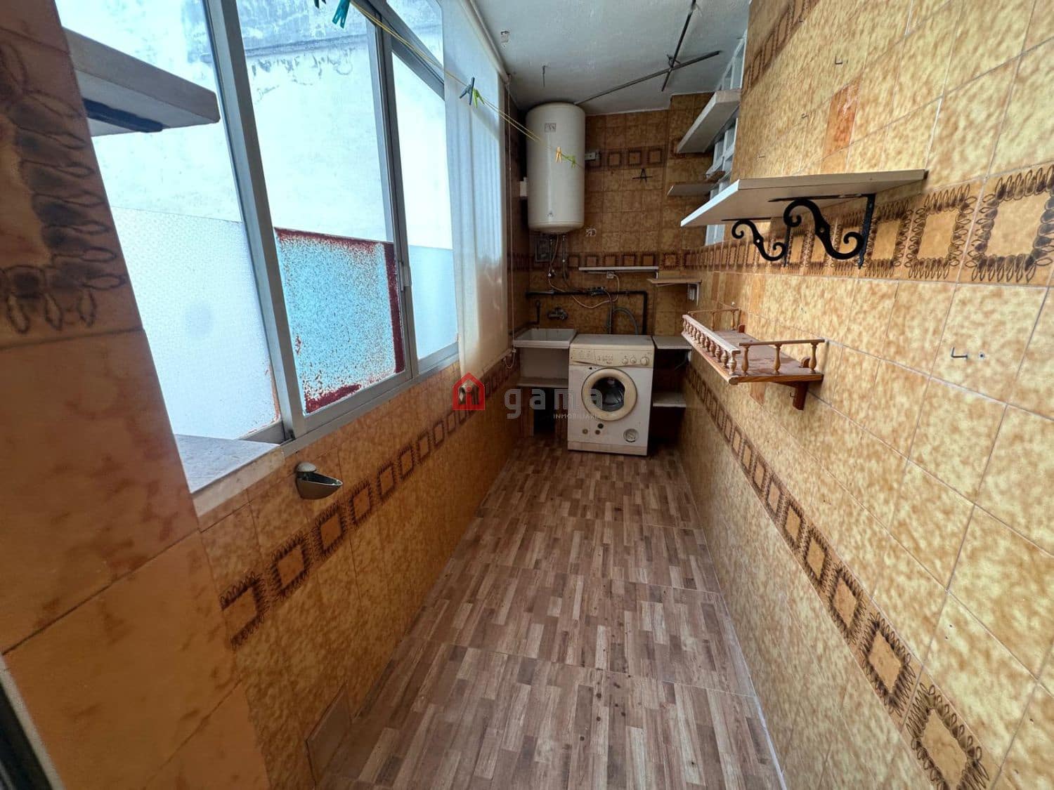 4 slaapkamer Flat te koop in Castello de la Plana - € 199.000 (Ref: 10047009)