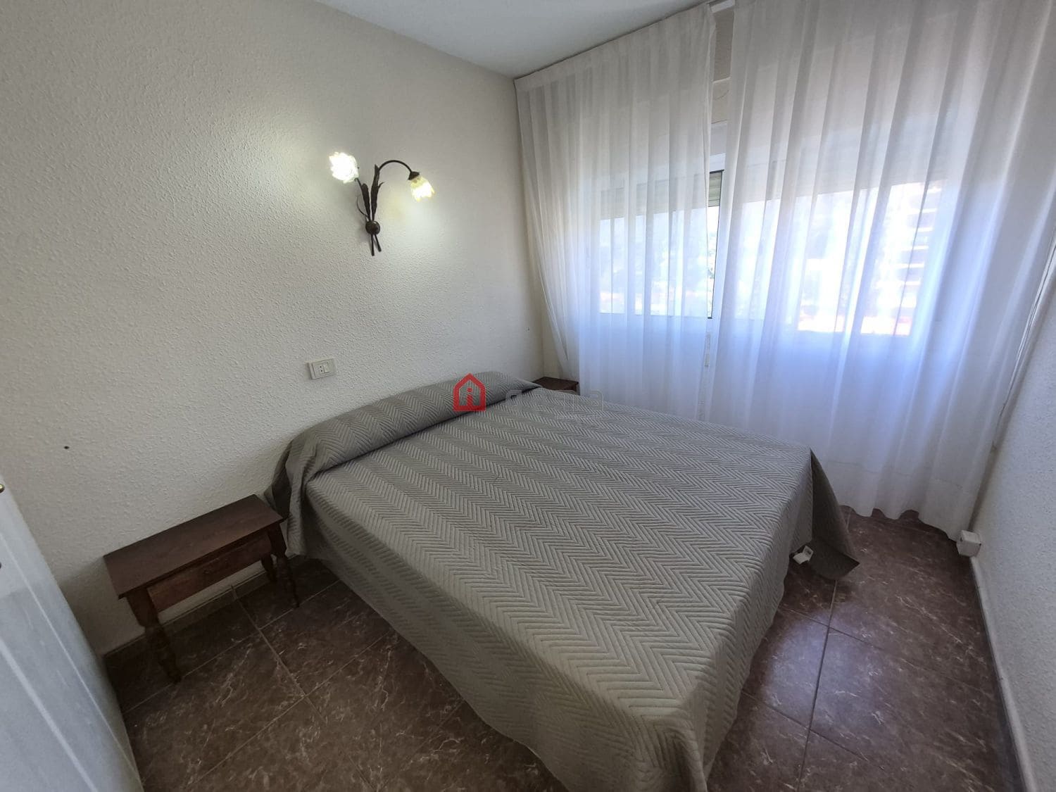 3 sovrum Lägenhet att hyra i Benicassim med pool garage - 900 € (Ref: 10080579)