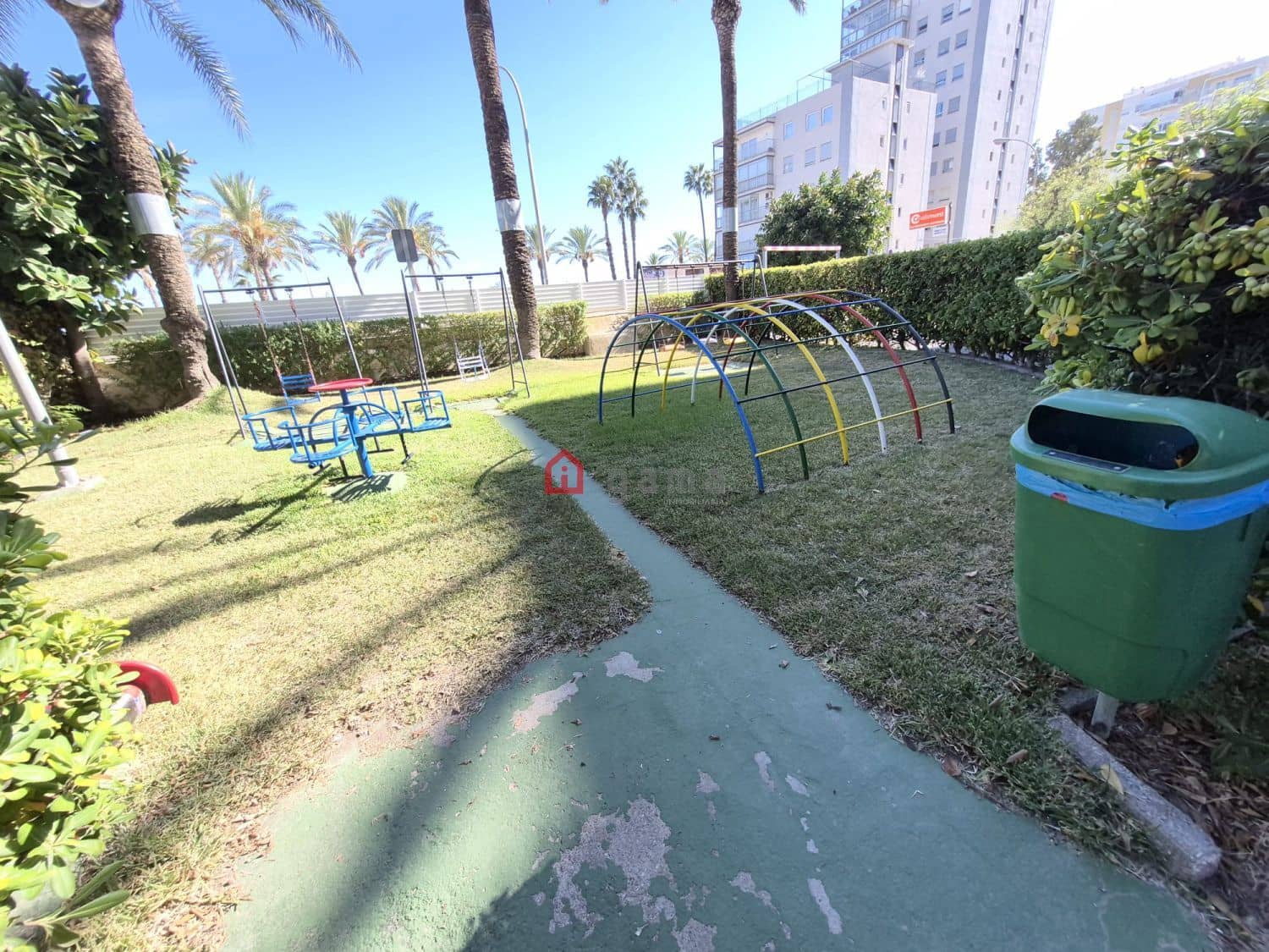 3 sovrum Lägenhet att hyra i Benicassim med pool garage - 900 € (Ref: 10080579)