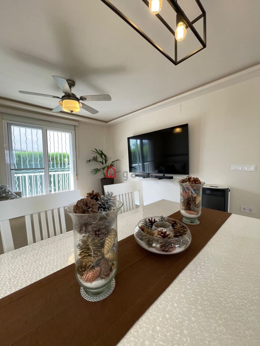 3 bedroom Semi-detached Villa for sale in Peniscola with pool garage - € 375,000 (Ref: 10109072)