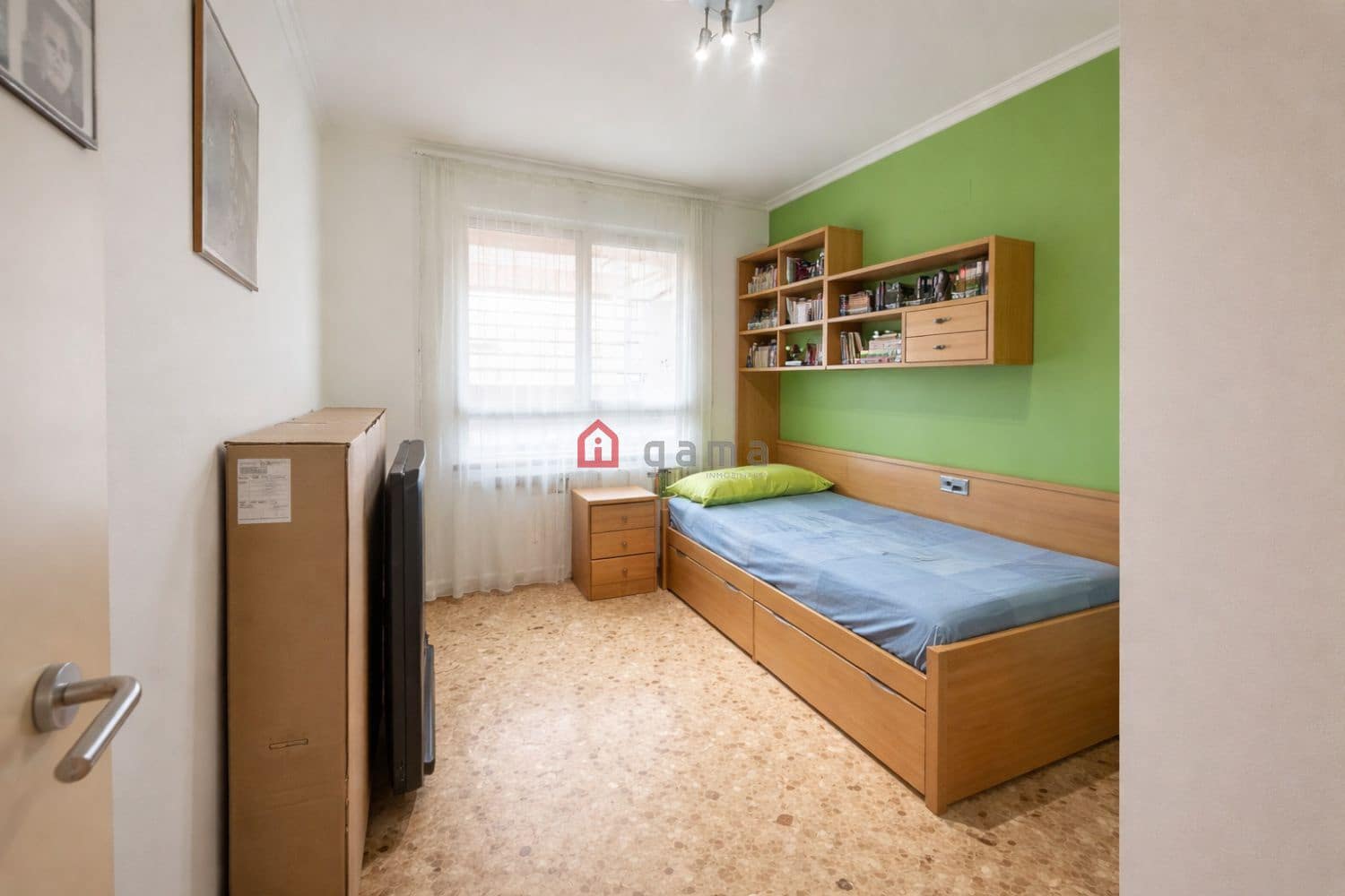 4 bedroom Flat for sale in Castello de la Plana with garage - € 375,000 (Ref: 10115527)