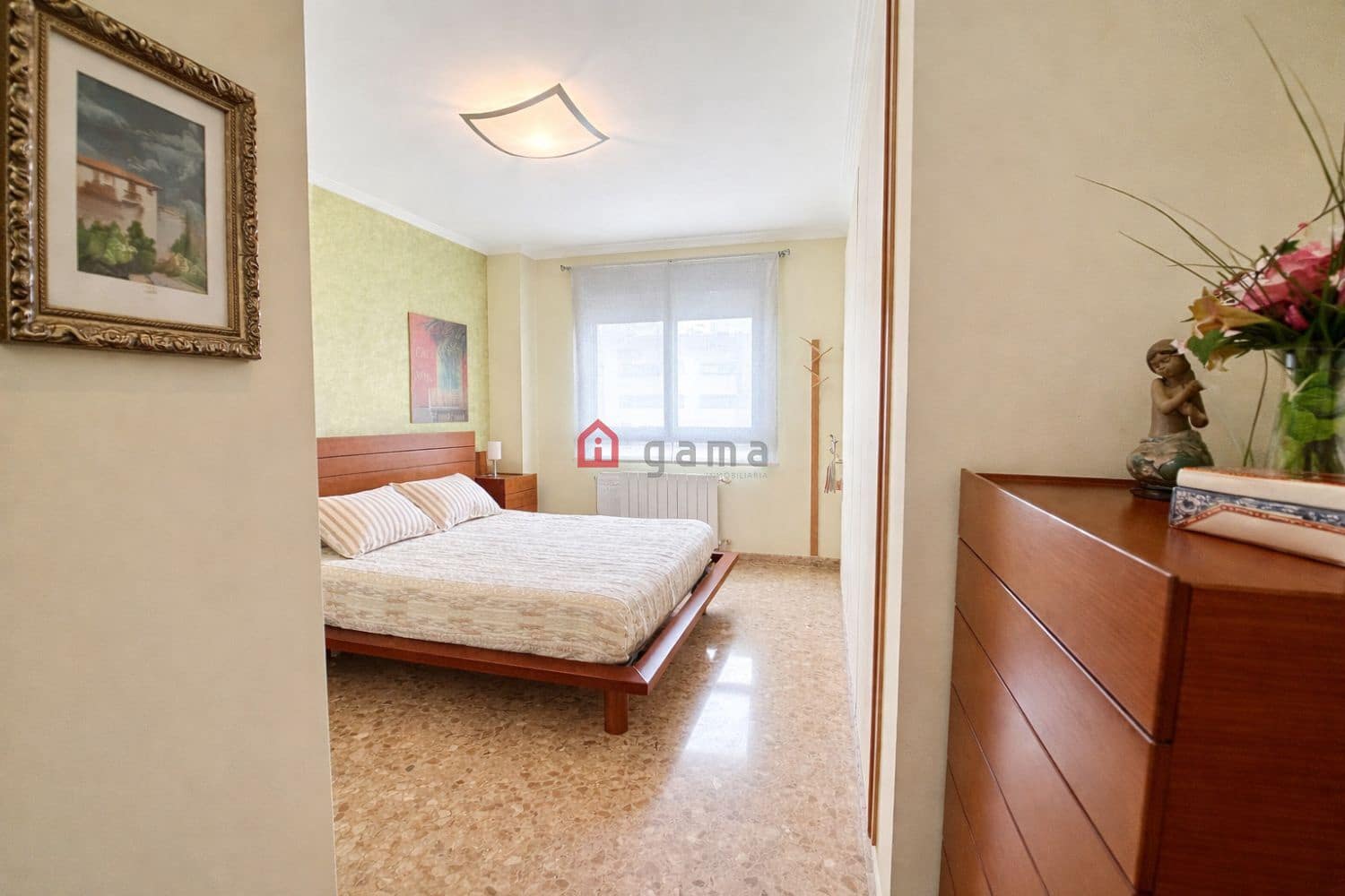 4 bedroom Flat for sale in Castello de la Plana with garage - € 375,000 (Ref: 10115527)
