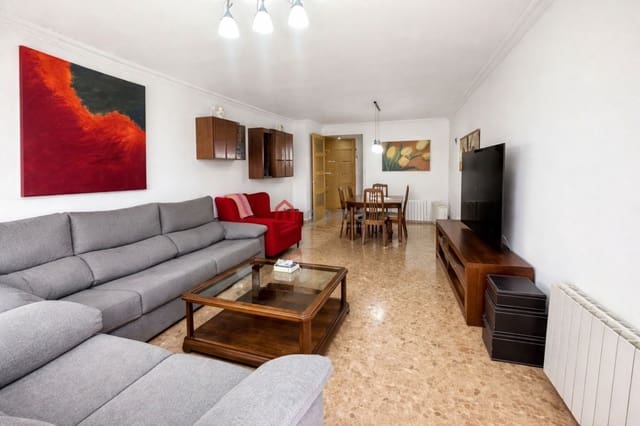 Piso de 4 habitaciones en Este, Castelló de la Plana en venta con garaje - 375.000 € (Ref: 10115527)