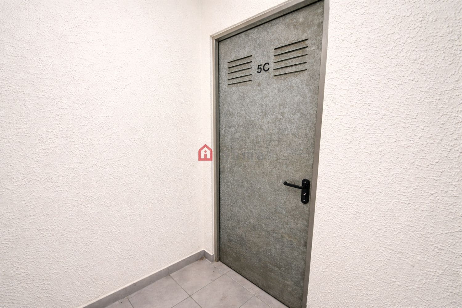 4 bedroom Flat for sale in Castello de la Plana with garage - € 375,000 (Ref: 10115527)