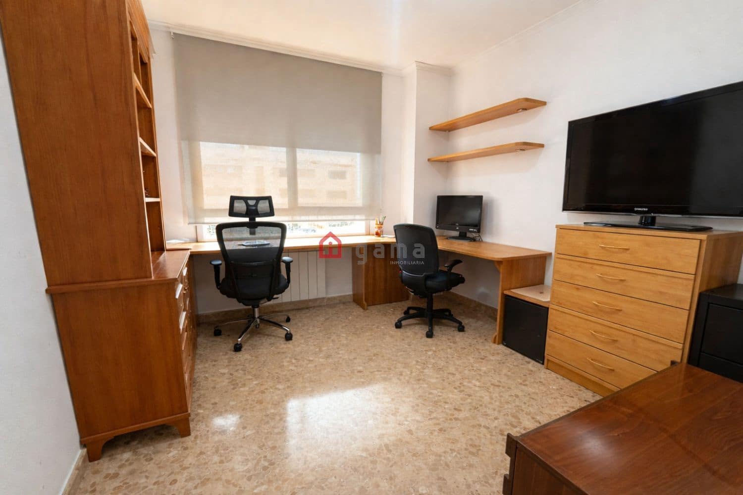 4 bedroom Flat for sale in Castello de la Plana with garage - € 375,000 (Ref: 10115527)