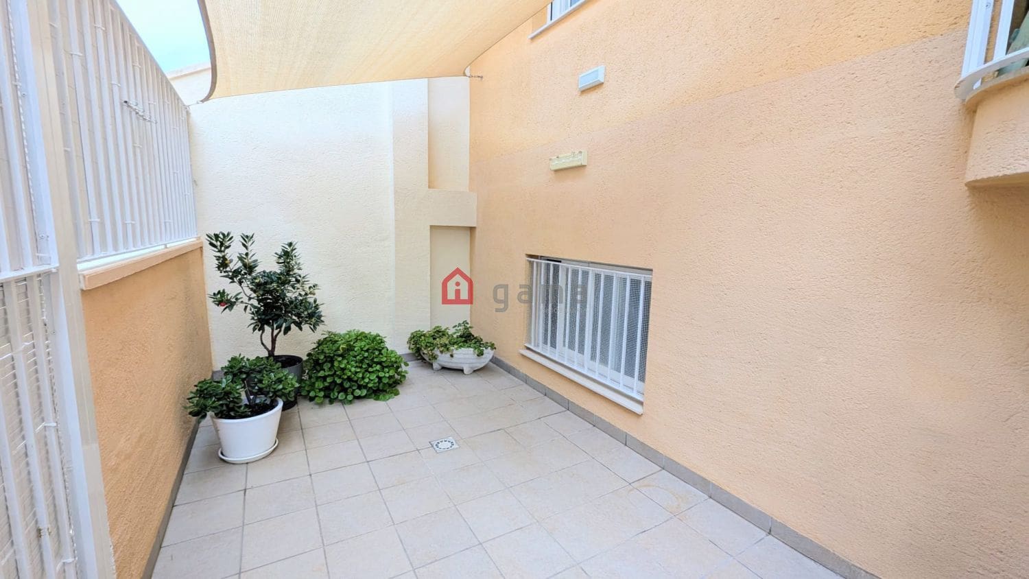 4 soveværelse Rækkehus til salg i Moncofa med swimmingpool - € 360.000 (Ref: 10171857)