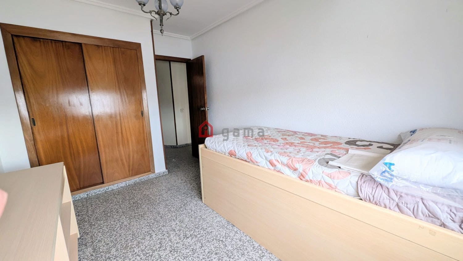 4 soverom Leilighet til salgs i Castello de la Plana - € 170 000 (Ref: 10180756)