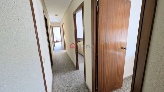 4 soverom Leilighet til salgs i Centro, Castelló de la Plana - € 170 000 (Ref: 10180756)