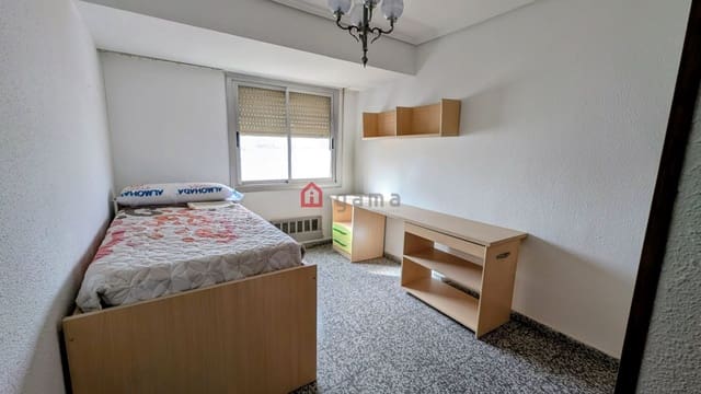 4 soverom Leilighet til salgs i Centro, Castelló de la Plana - € 170 000 (Ref: 10180756)