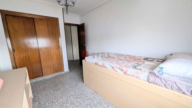 4 soverom Leilighet til salgs i Centro, Castelló de la Plana - € 170 000 (Ref: 10180756)