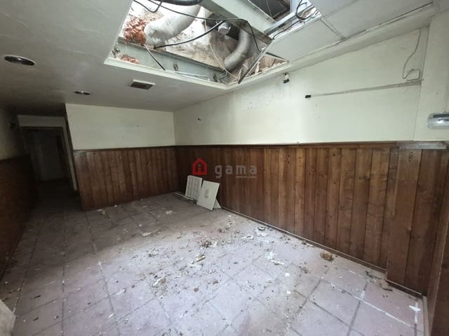 8 soverom Kommersiell til salgs i Centro, Castelló de la Plana - € 150 000 (Ref: 10182794)