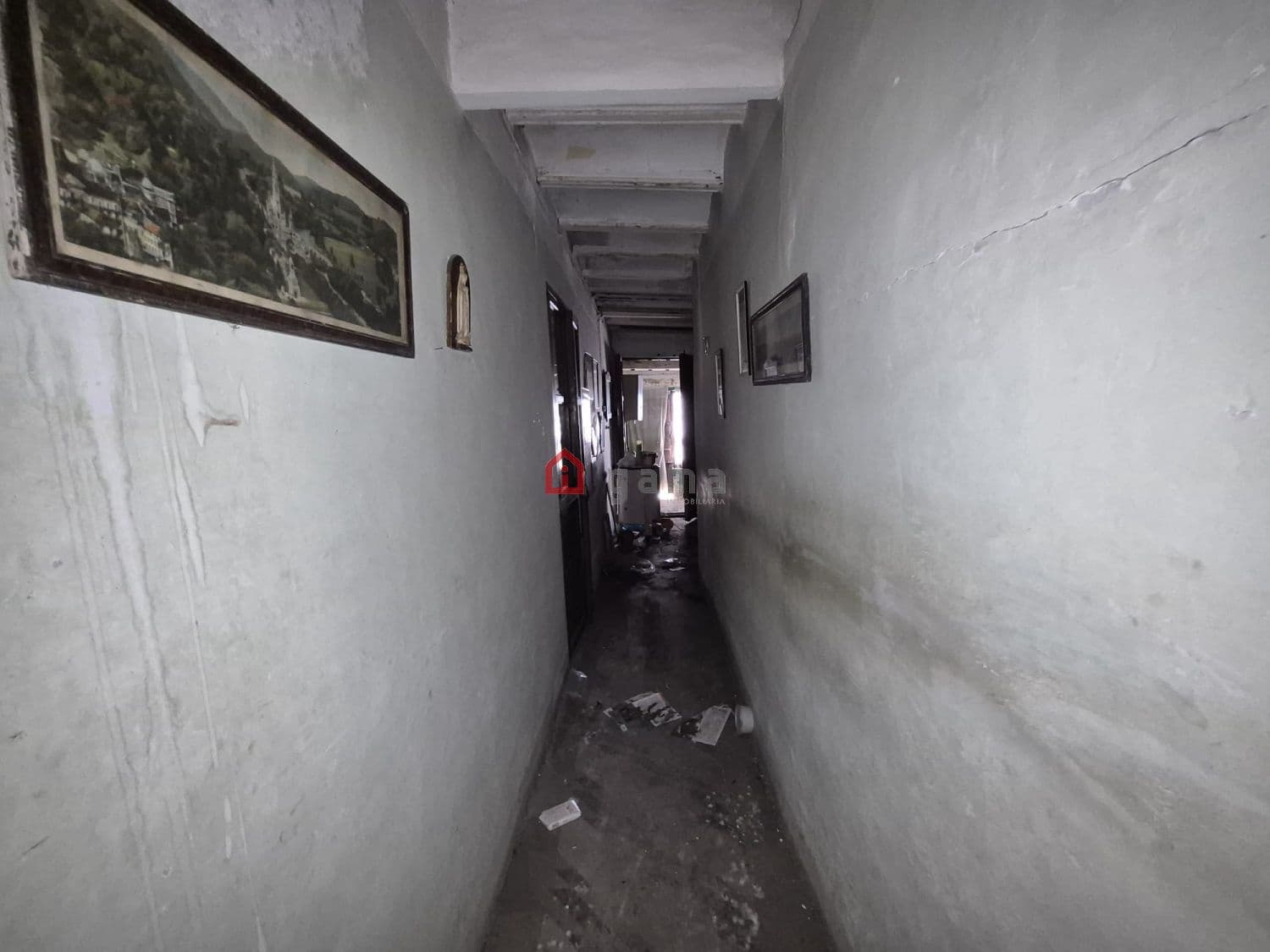 8 soverom Kommersiell til salgs i Castello de la Plana - € 150 000 (Ref: 10182794)