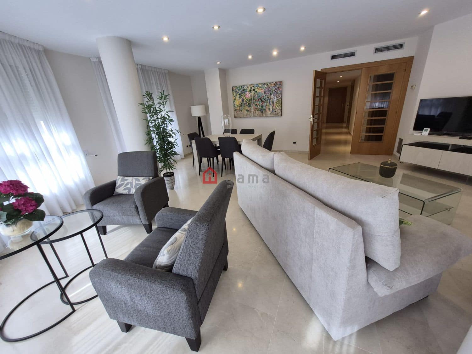 4 soveværelse Lejlighed til leje i Castello de la Plana med garage - € 1.450 (Ref: 10184377)