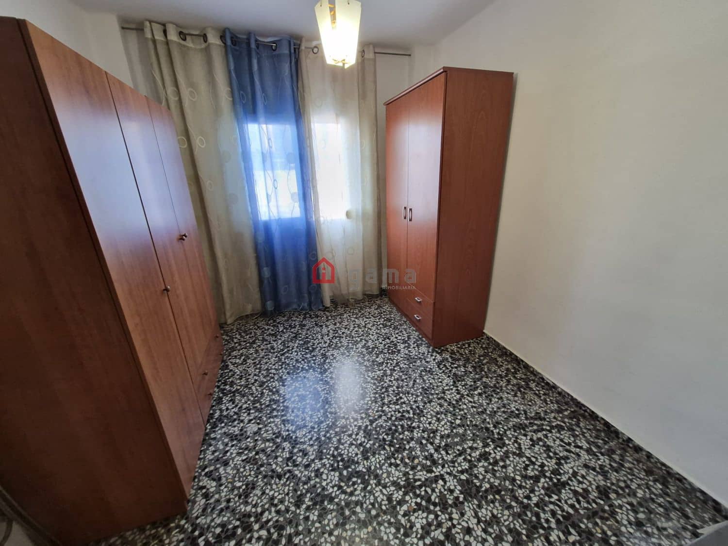 3 soveværelse Lejlighed til leje i Castello de la Plana - € 800 (Ref: 10187235)