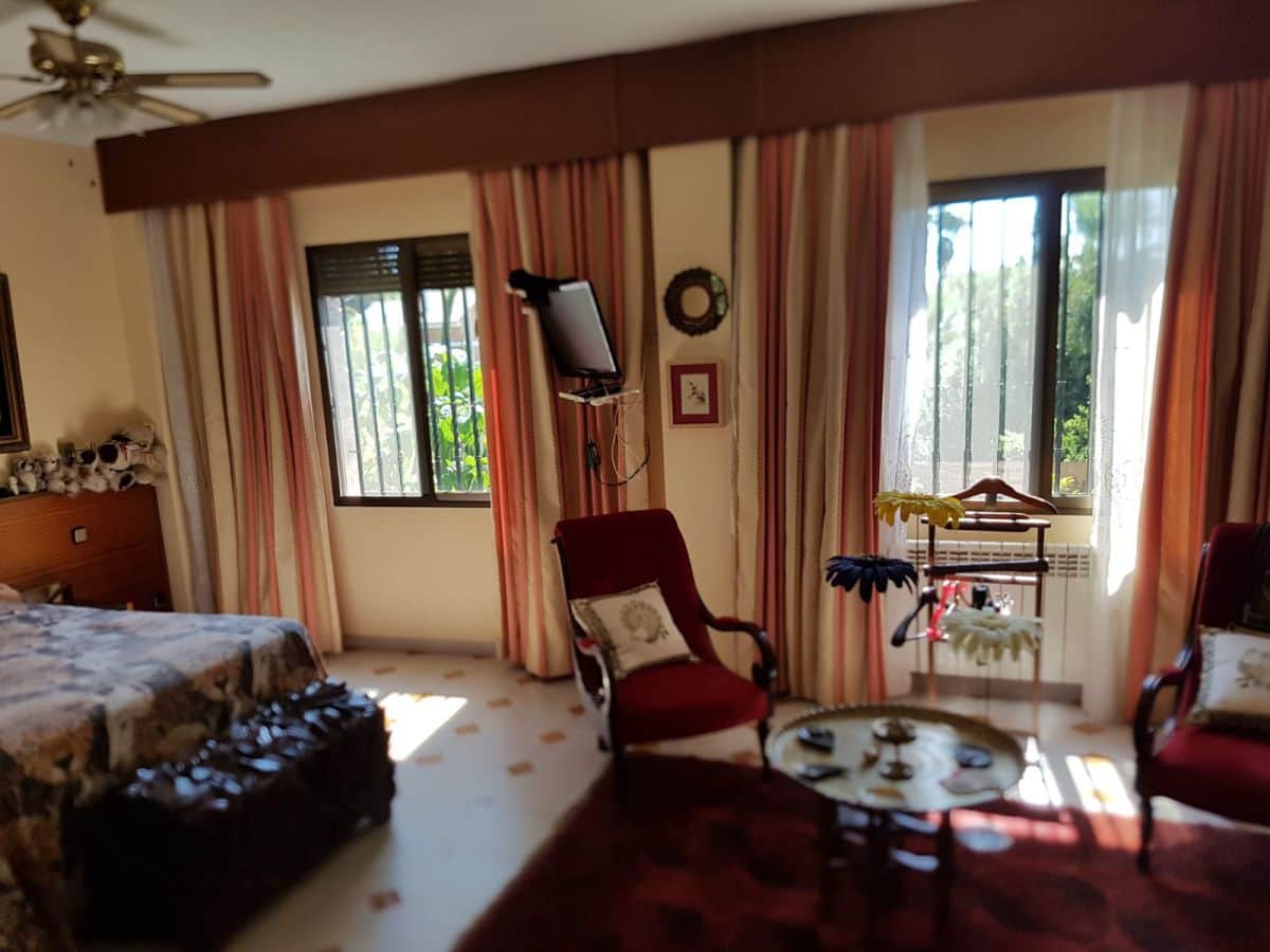 6 soveværelse Semi-Rækkehus til salg i Burriana / Borriana - € 750.000 (Ref: 4837307)