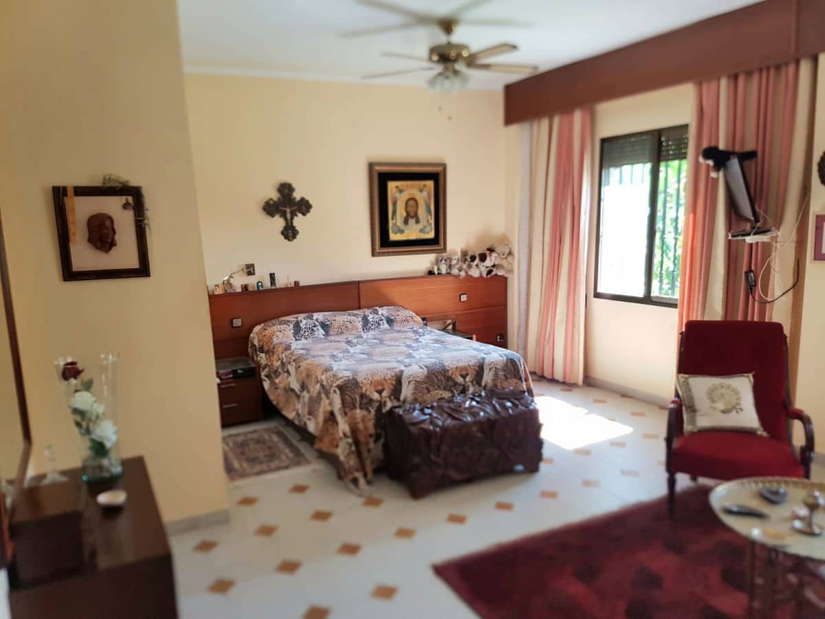 6 soveværelse Semi-Rækkehus til salg i Burriana / Borriana - € 750.000 (Ref: 4837307)