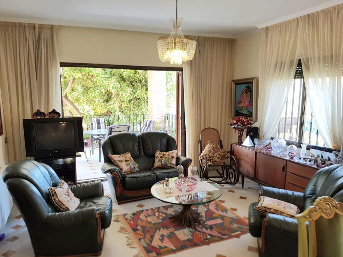 6 soveværelse Semi-Rækkehus til salg i Burriana / Borriana - € 750.000 (Ref: 4837307)