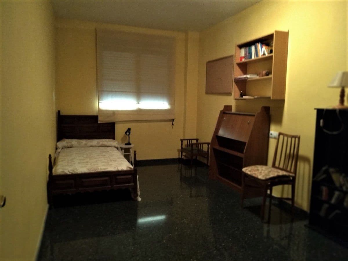 4 slaapkamer Flat te koop in Nules - € 150.000 (Ref: 5997199)