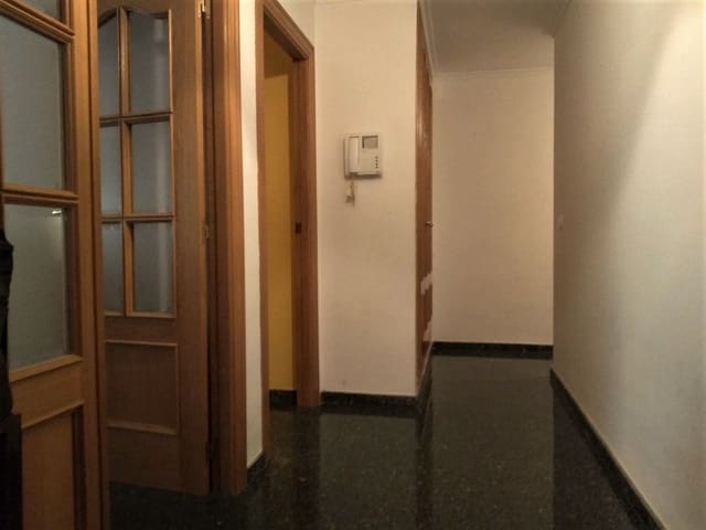 4 slaapkamer Flat te koop in Nules - € 150.000 (Ref: 5997199)